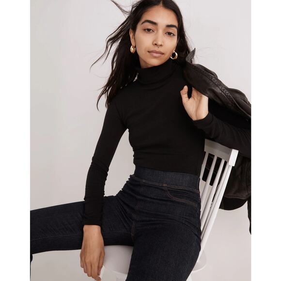 Madewell Solid Black Long Sleeve Turtleneck Minimalist Bodysuit Size Large - Picture 1 of 6